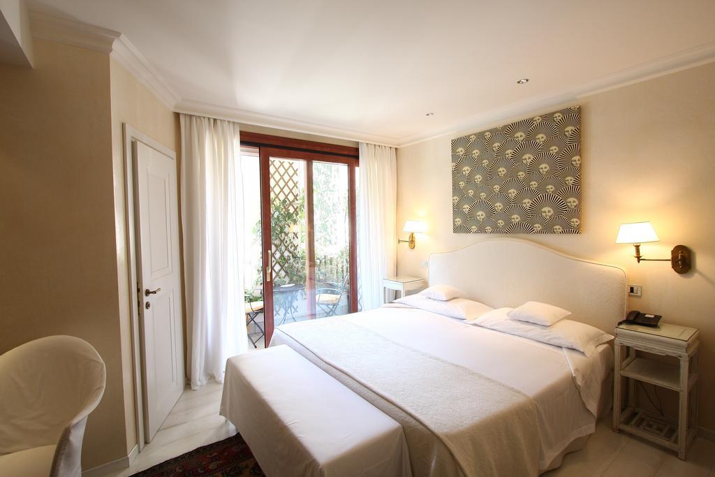 Charming Hotel Dei Chiostri Follina Exterior photo